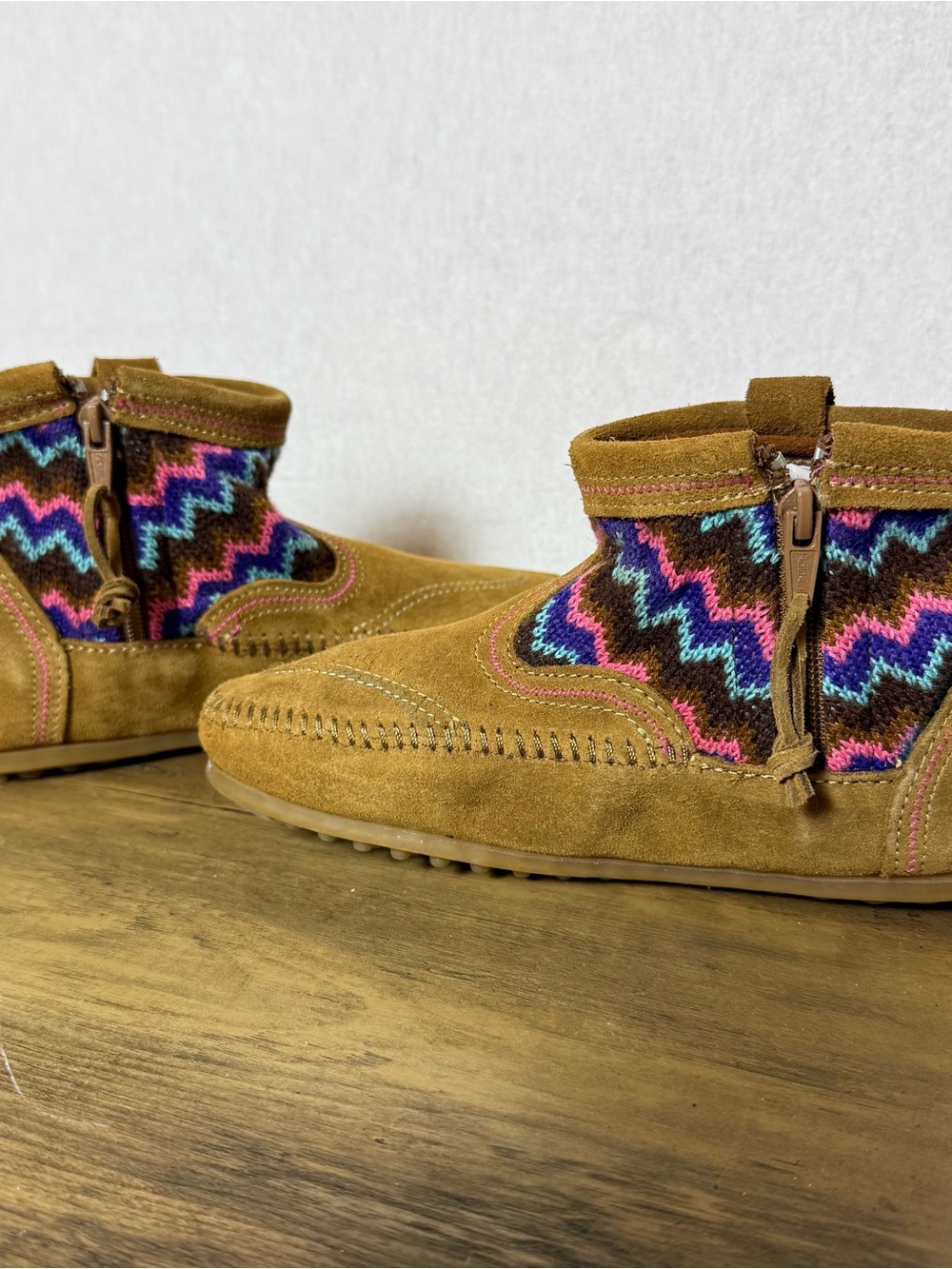 Minnetonka Child’s Aspen Boot - Dusty Brown - Child Size 4